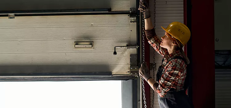 Addressing Common Garage Door Stoppage Issues in Riverbank, CA
