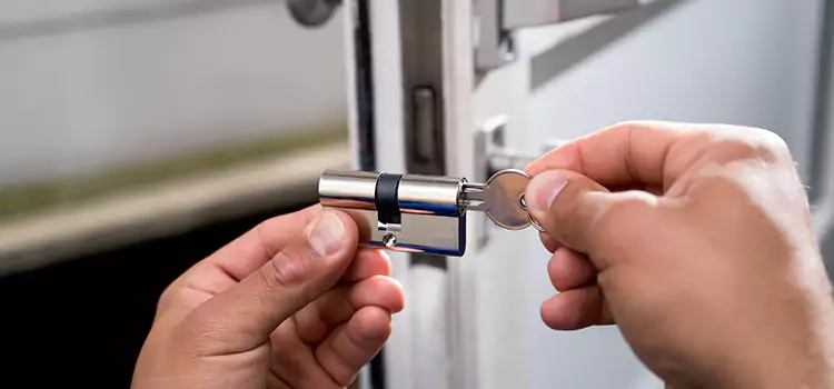 Emergency Locksmith for House Riverbank