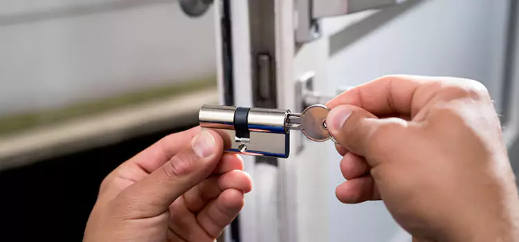 Lock Change Locksmiths Riverbank